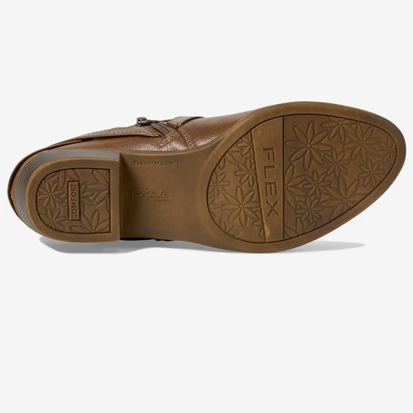 Life strides Velocity 2.0 Adley bootie in Whiskey Smooth size 6.5. - Picture 3 of 7